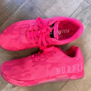 No bull hot pink 8 EUC